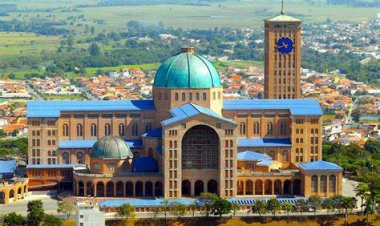 Natal em Aparecida do Norte já está preparado e receberá milhares de turistas em 2024