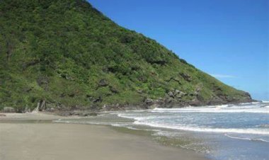 Praia da Jureia (Iguape) no litoral sul se destaca por sua beleza natural, tranquilidade e limpeza