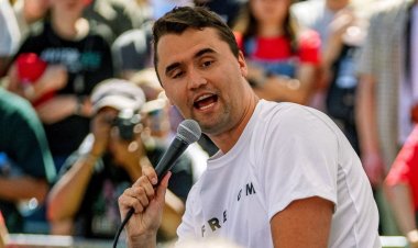 Adeus a Charlie Kirk: O Assassinato que Expõe a Face Mortal do Extremismo