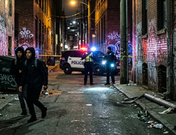 O 'Modelo Bukele' de Segurança: Inspiração ou Polêmica na América Latina? Lições para o Brasil no Combate à Violência