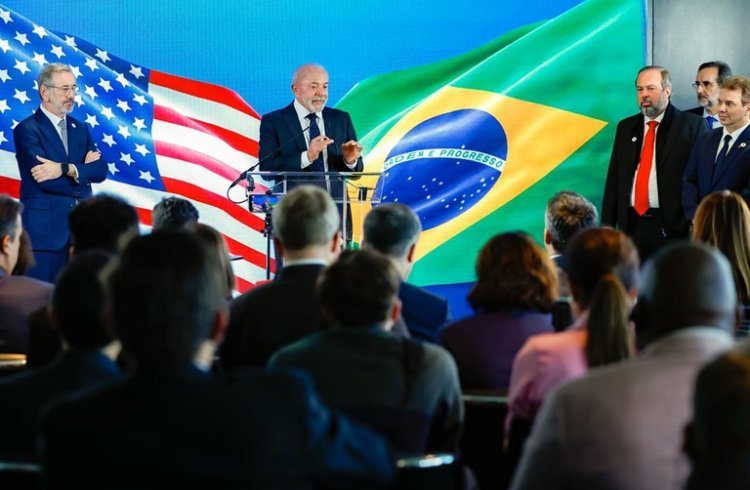 Diplomacia do Pragmatismo: O Reencontro de Lula e Trump e o Futuro do Brasil